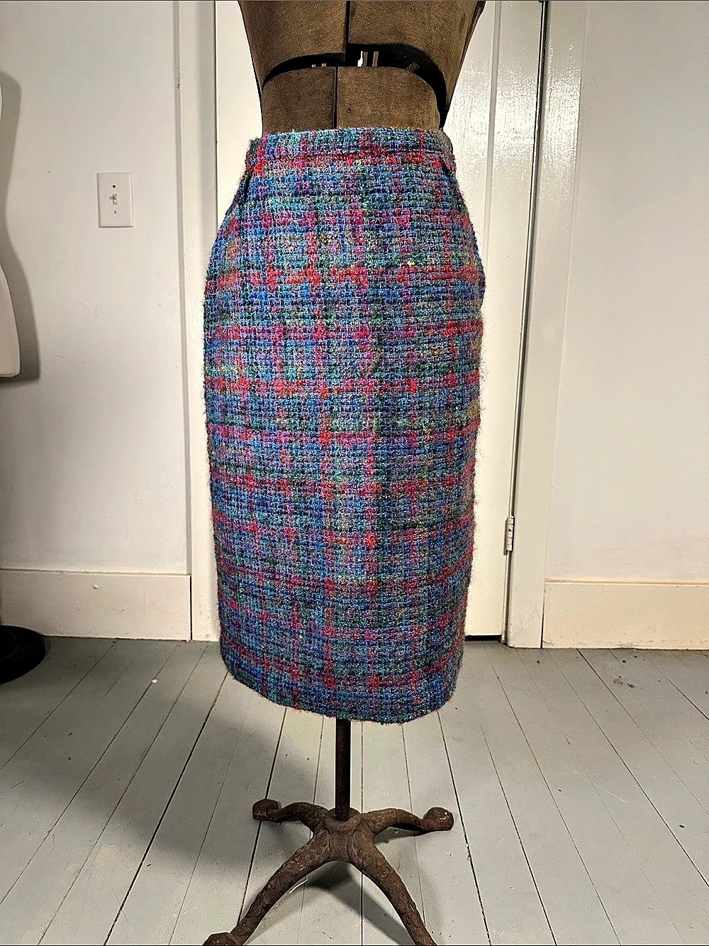 Vintage 60 70s Tweed Plaid Pencil Skirt in Blue & Red Lime Green Sz M 29 6